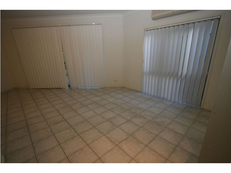 10 Andorra Place, Varsity Lakes QLD 4227