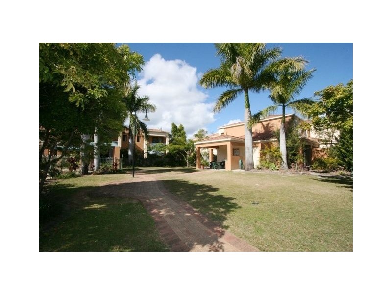 0 Warbler Parade, Varsity Lakes QLD 4227