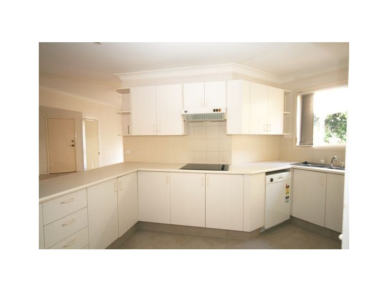 16 Birkdale Street, Robina QLD 4226