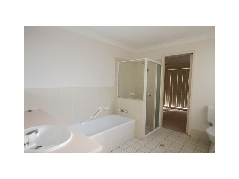 16 Birkdale Street, Robina QLD 4226