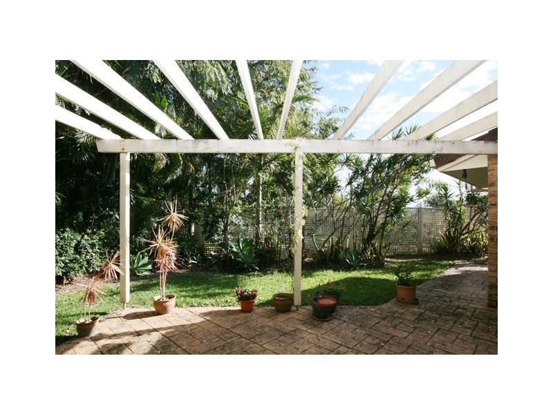 16 Birkdale Street, Robina QLD 4226