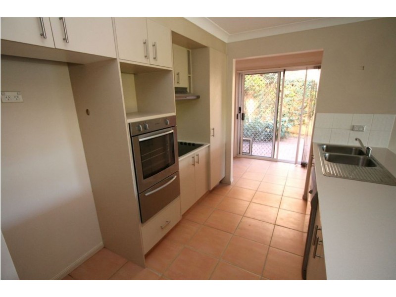 20 Emerton Cr, Robina QLD 4226