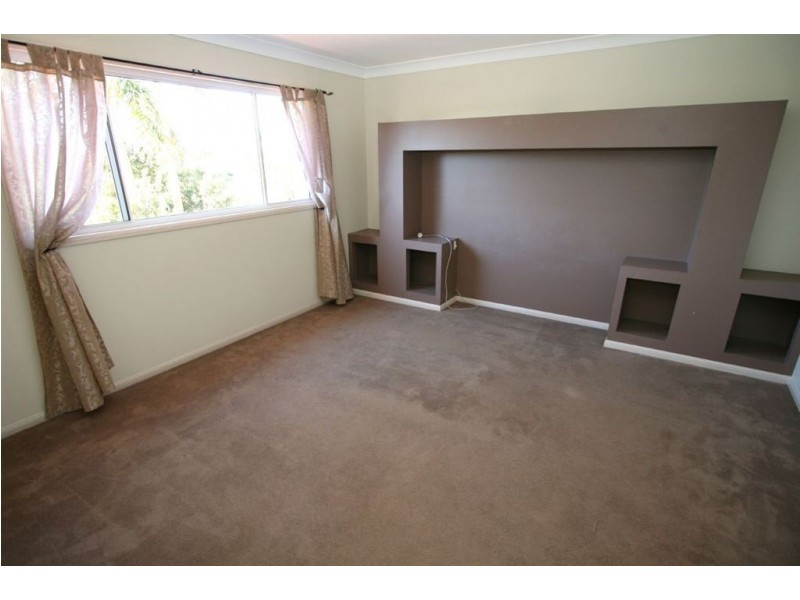 20 Emerton Cr, Robina QLD 4226