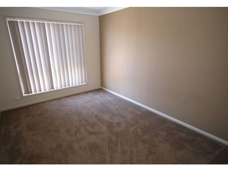 20 Emerton Cr, Robina QLD 4226