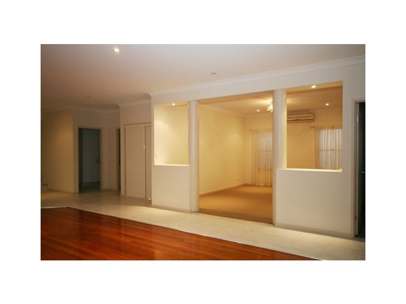 14 The Links, Robina QLD 4226