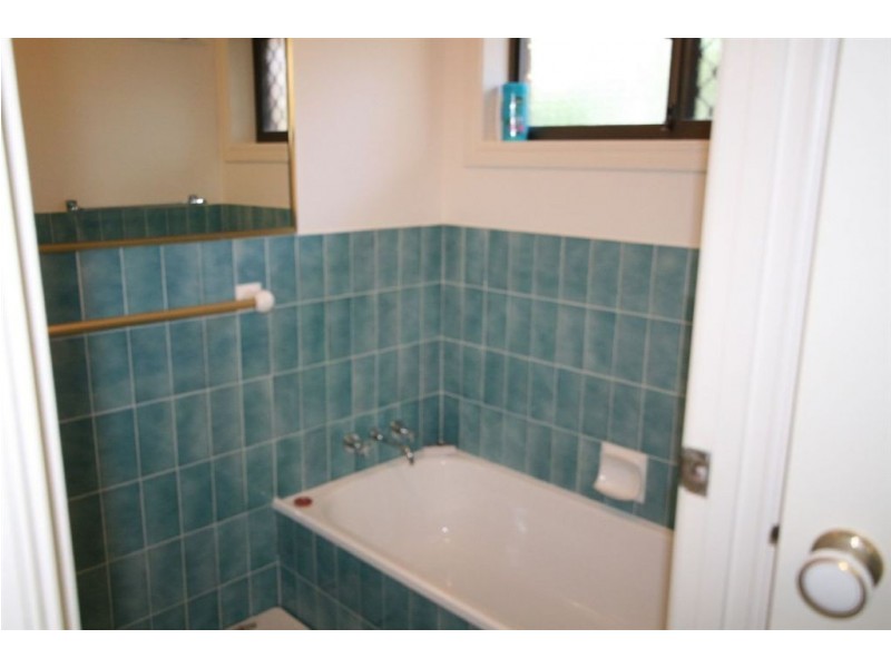 40 Binalong Dr, Ashmore QLD 4214