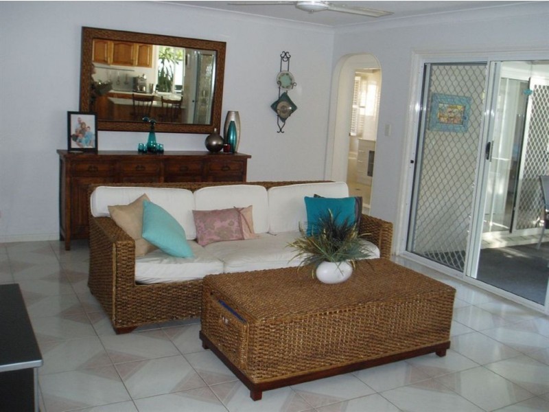 44 Tullamarine Drive, Robina QLD 4226