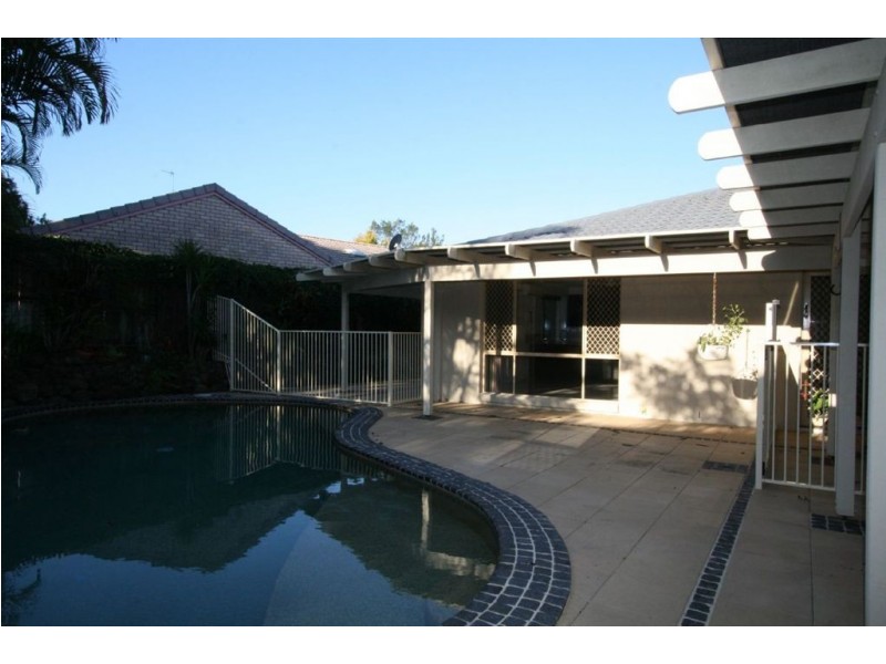 81 Glen Eagles Drive, Robina QLD 4226