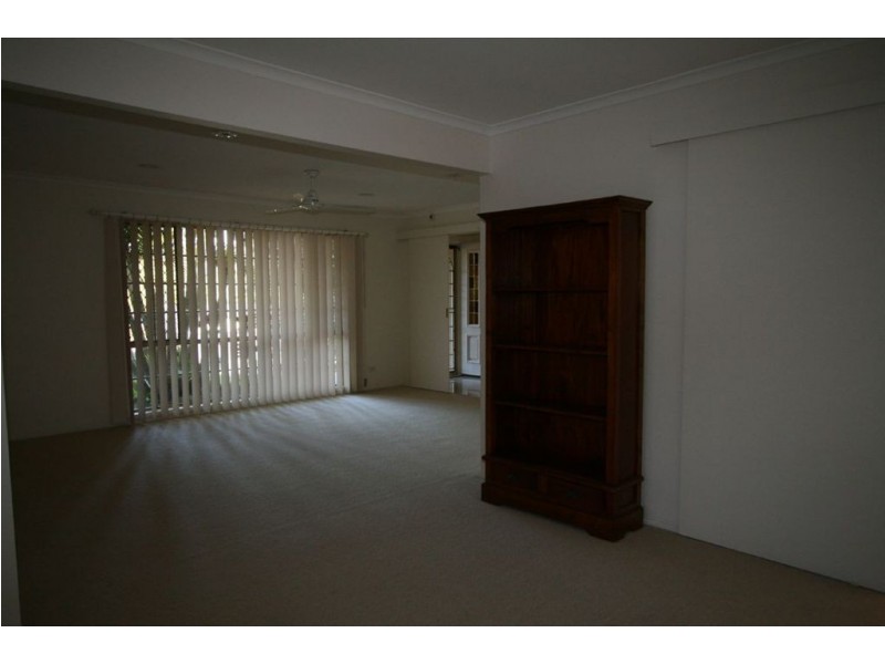 81 Glen Eagles Drive, Robina QLD 4226