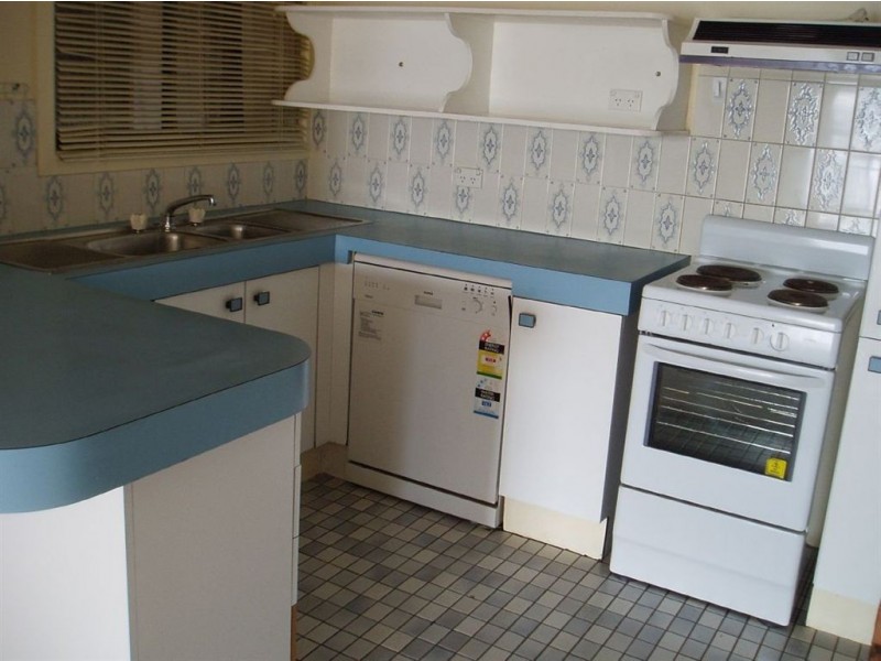 5/3 Jodie Crt, Mermaid Waters QLD 4218