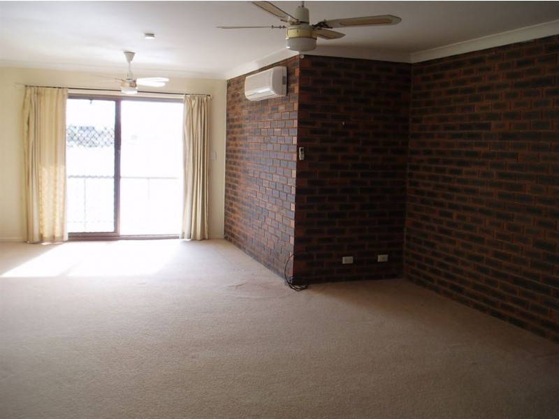 5/3 Jodie Crt, Mermaid Waters QLD 4218