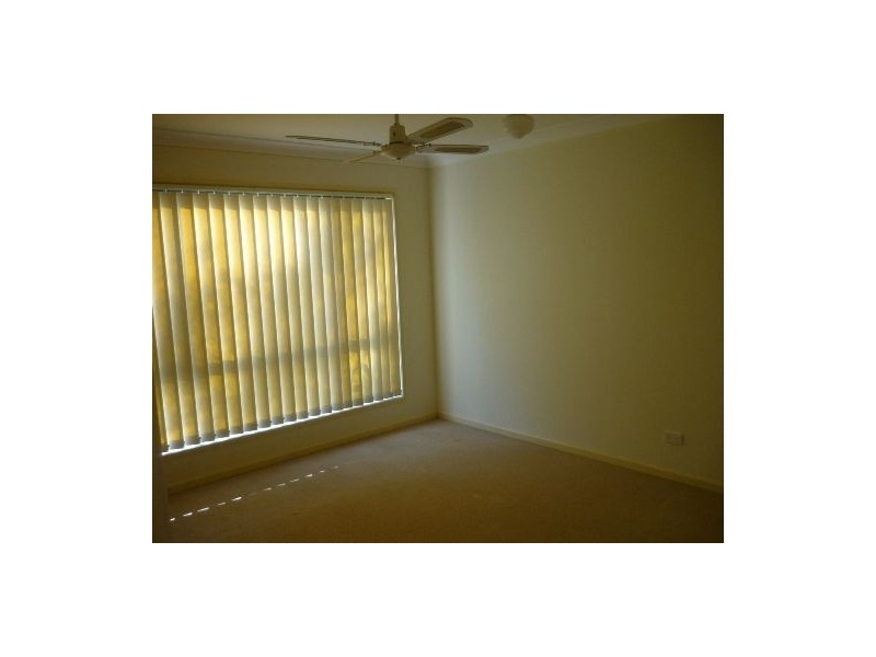 13 Inwood Circuit, Merrimac QLD 4226