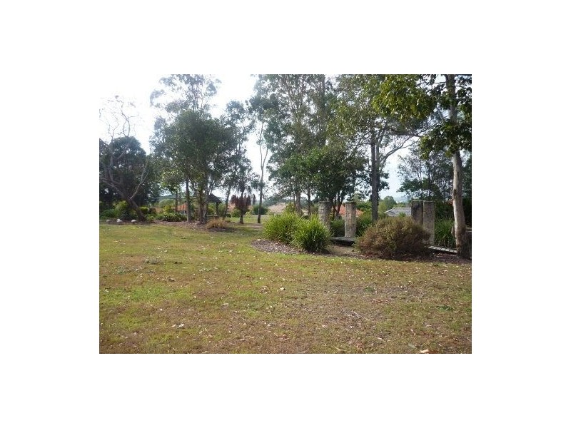 13 Inwood Circuit, Merrimac QLD 4226