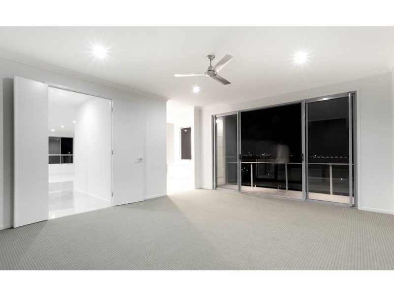 16 Laceflower Court, Reedy Creek QLD 4227