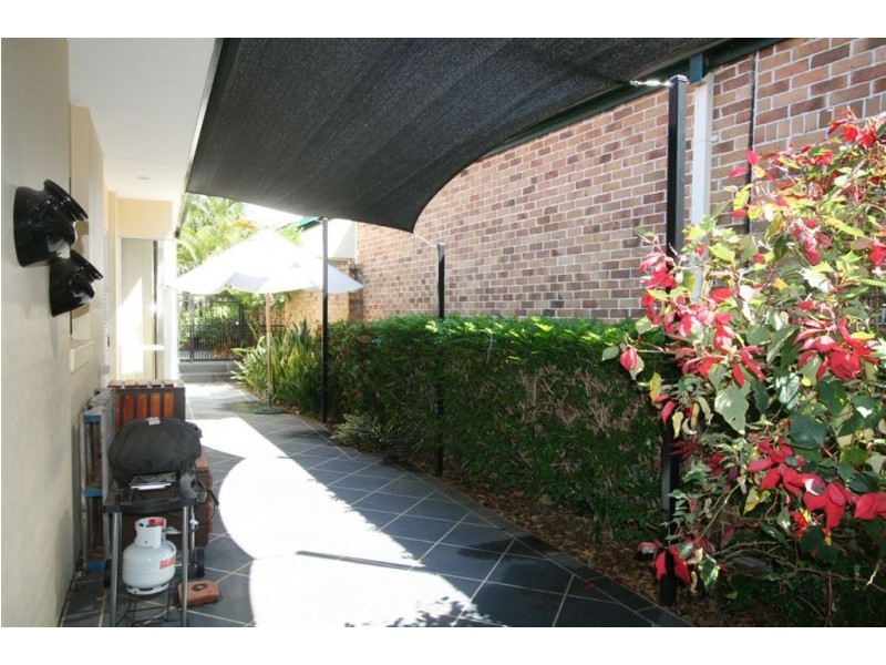 12b Ballyliffen Court, Robina QLD 4226