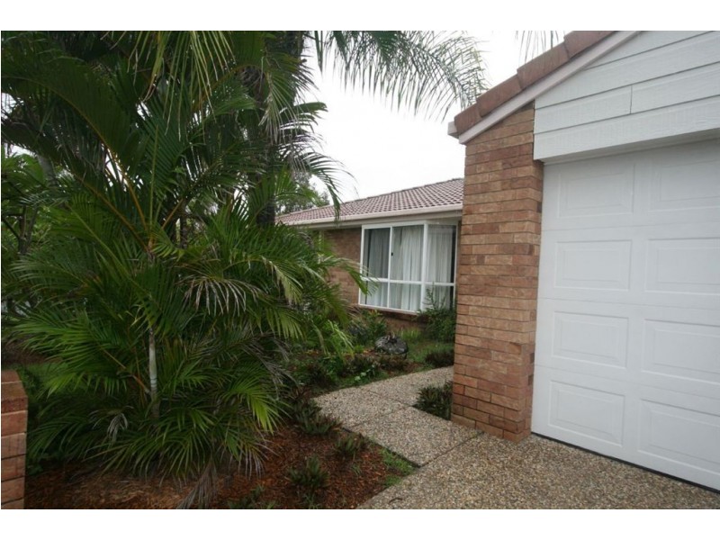 14 Resort Drive, Robina QLD 4226