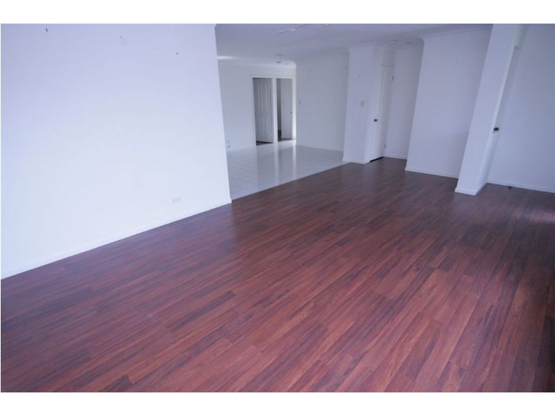 15 Queen Charlotte, Mudgeeraba QLD 4213