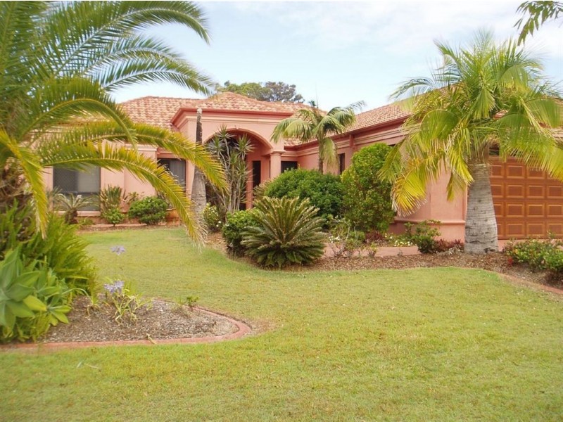 27 Sea Eagle Drive, Burleigh Waters QLD 4220