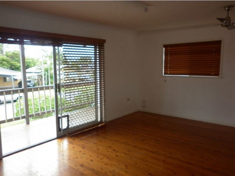 18 Sarasota Keys, Broadbeach Waters QLD 4218