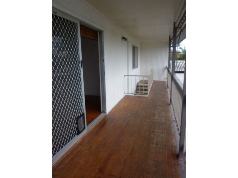 18 Sarasota Keys, Broadbeach Waters QLD 4218