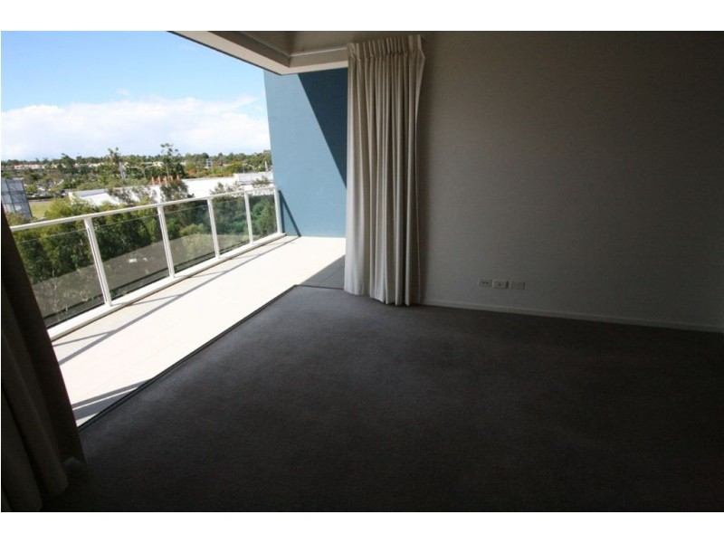 218/50 Riverwalk Avenue, Robina QLD 4226