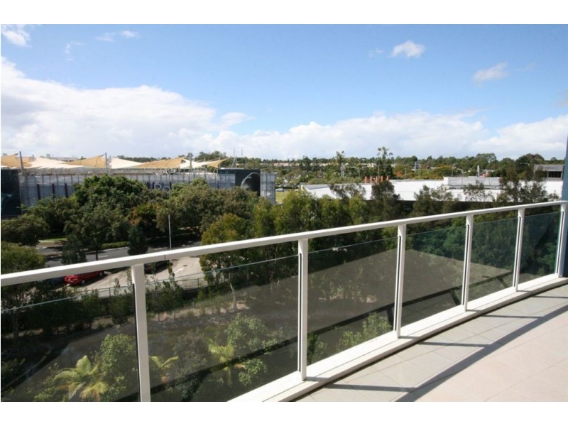 218/50 Riverwalk Avenue, Robina QLD 4226