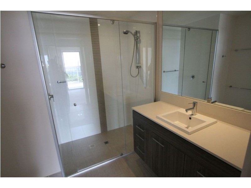 218/50 Riverwalk Avenue, Robina QLD 4226