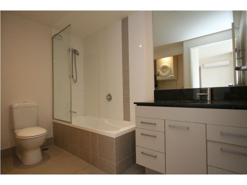 218/50 Riverwalk Avenue, Robina QLD 4226