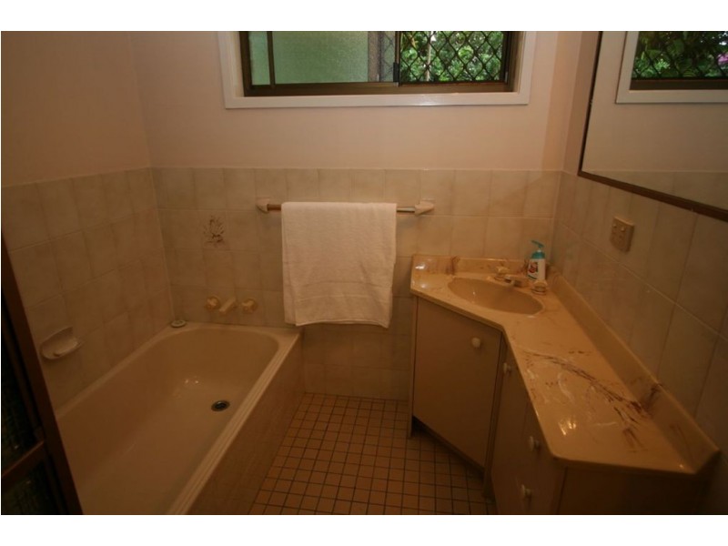 1/1 Manly Drive, Robina QLD 4226