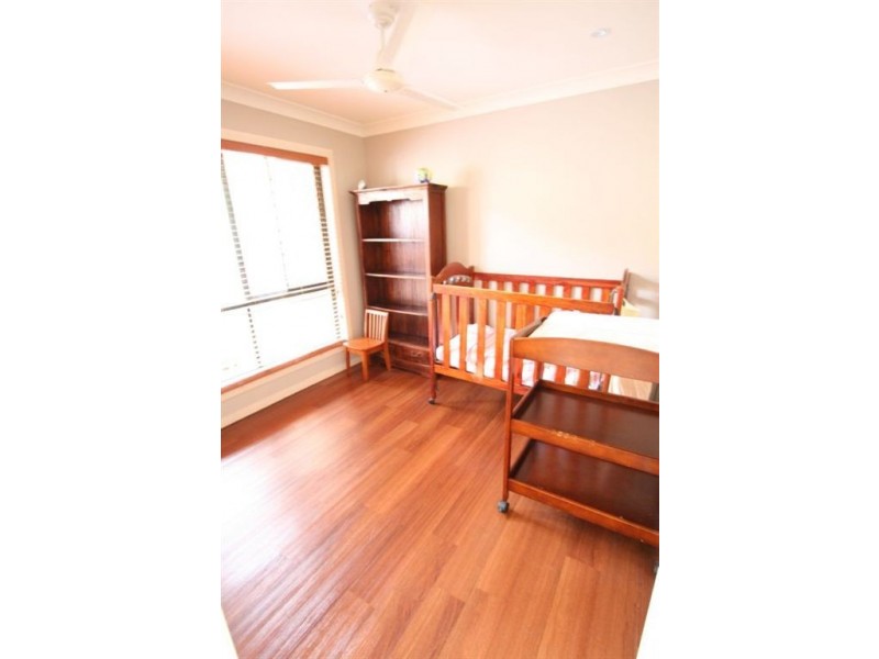 6 Manor Close, Robina QLD 4226