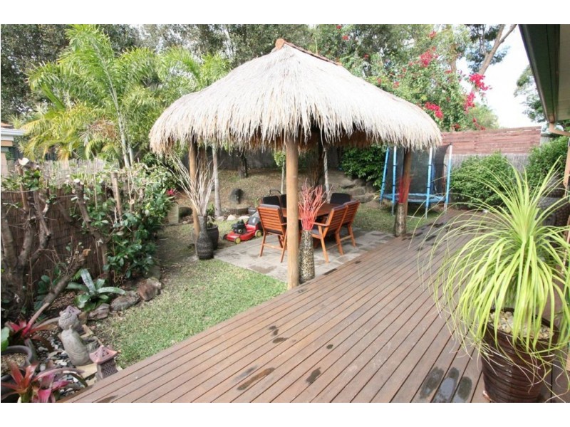 6 Manor Close, Robina QLD 4226