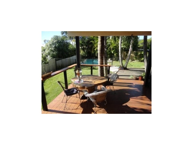 3 Tarbert Cl, Merrimac QLD 4226