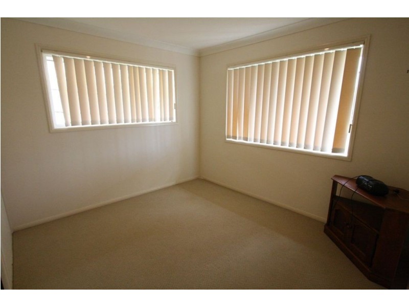 4/44 McLaren Road, Nerang QLD 4211