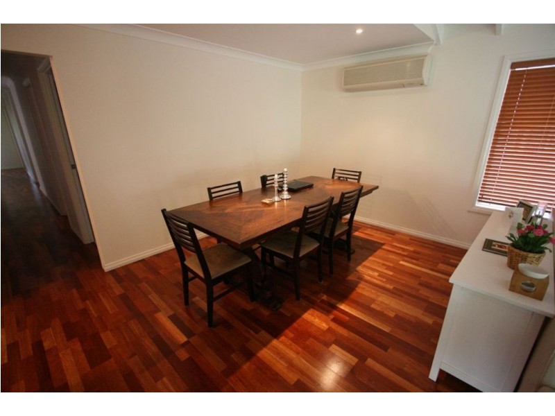 7 Grenaside Ct, Robina QLD 4226