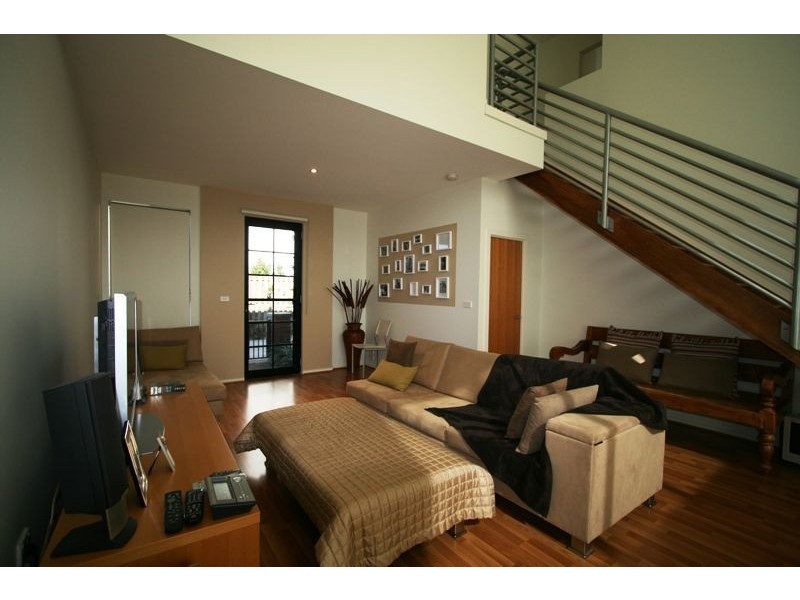 3-16 Tourangeau Cres, Varsity Lakes QLD 4227