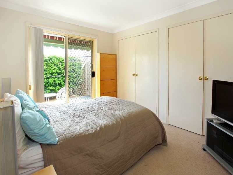 18 Birkdale St, Robina QLD 4226