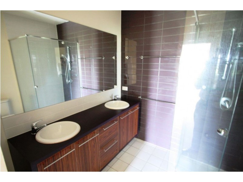 5/11 Promenade Ave, Robina QLD 4226