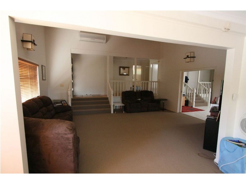 72 Wallaby Dr, Mudgeeraba QLD 4213