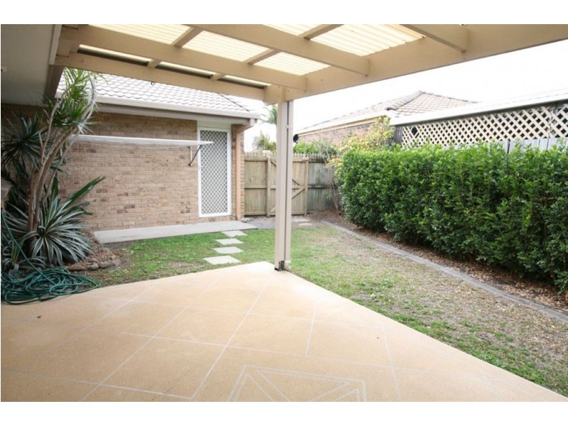 28 Southlake Drive, Varsity Lakes QLD 4227