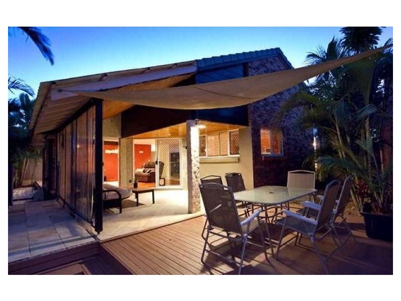 6 Prestwick Crt, Robina QLD 4226