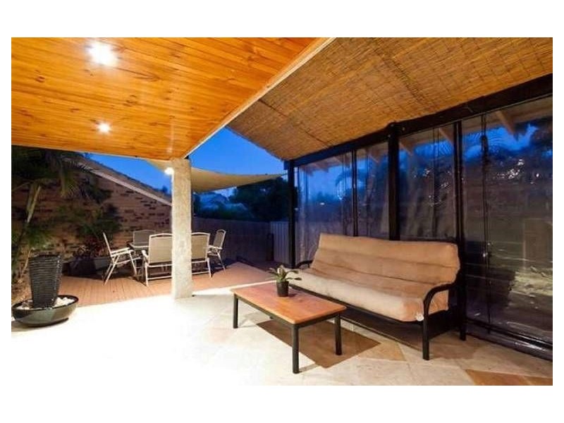 6 Prestwick Crt, Robina QLD 4226
