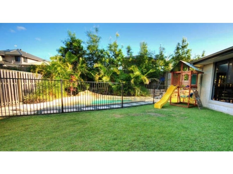 72 Observatory Dr, Reedy Creek QLD 4227