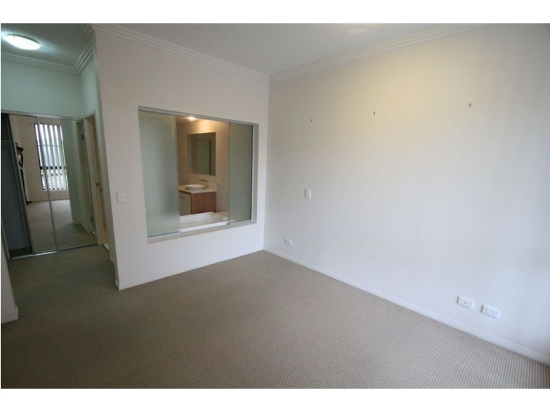 11/201 Varsity Parade, Varsity Lakes QLD 4227