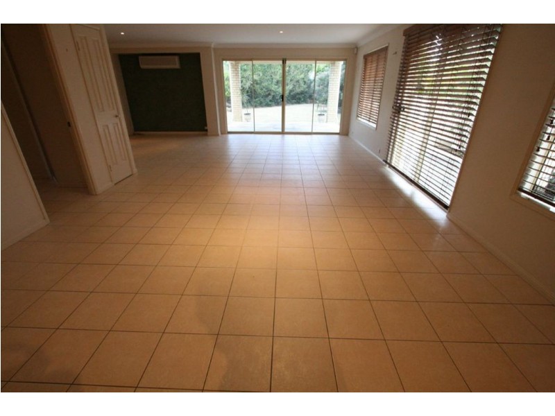 23 Applegum Court, Robina QLD 4226