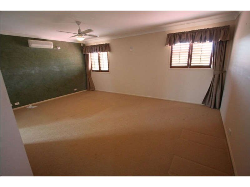 23 Applegum Court, Robina QLD 4226