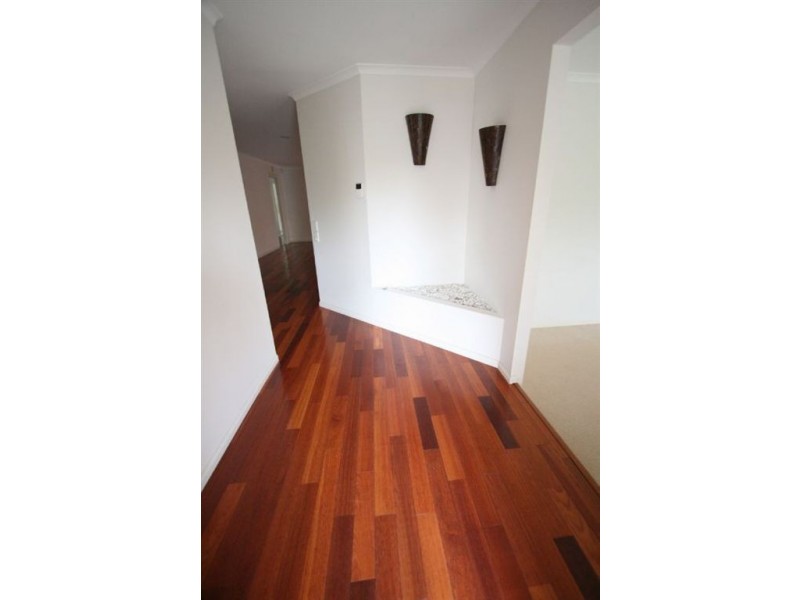 105 Camberwell Cct, Robina QLD 4226