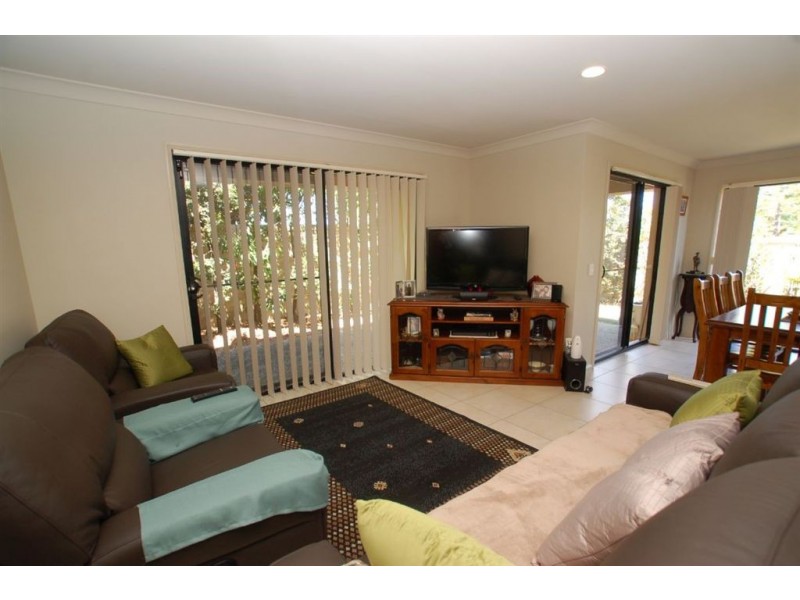 11/1 Pine Valley Dr, Robina QLD 4226