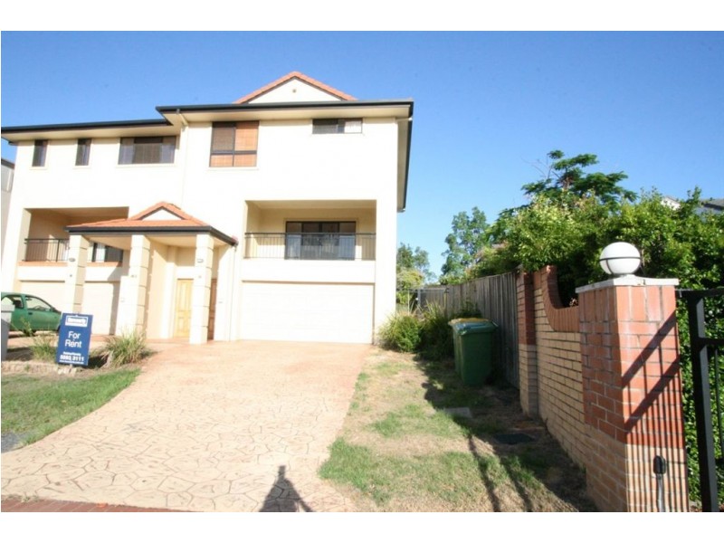 2/18 Mulgrave Ct, Varsity Lakes QLD 4227