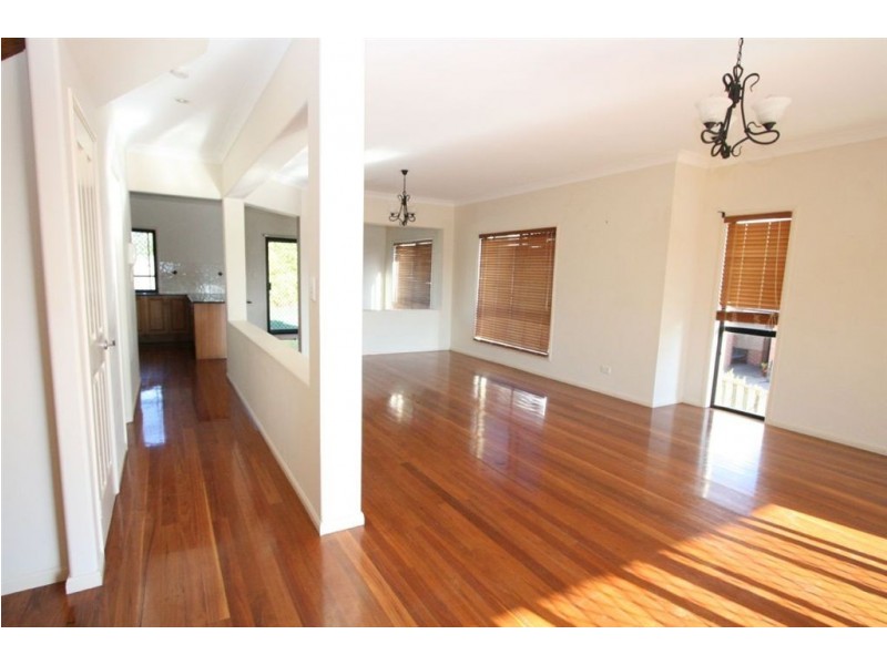 2/18 Mulgrave Ct, Varsity Lakes QLD 4227