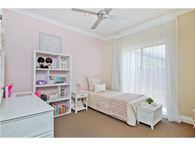 30 Kirralee Dr, Robina QLD 4226
